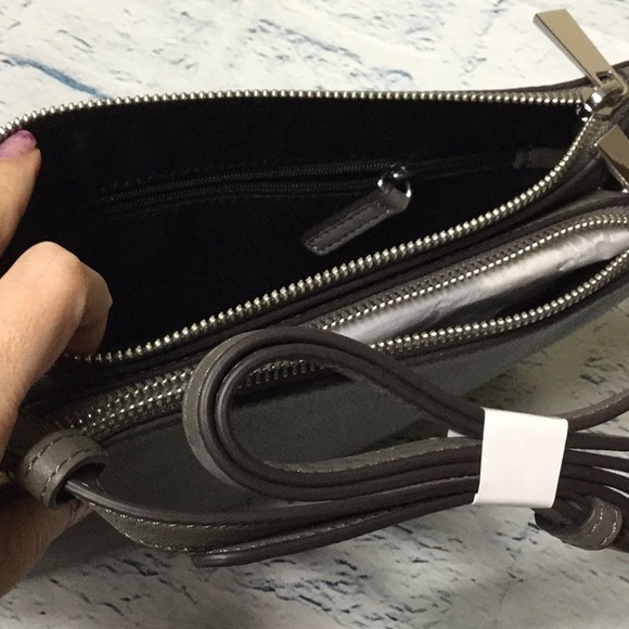 HOST PICK Vince Camuto Samba Leather Clutch - Picture 7 of 8